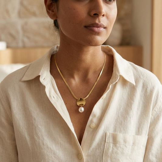 Velune Necklace