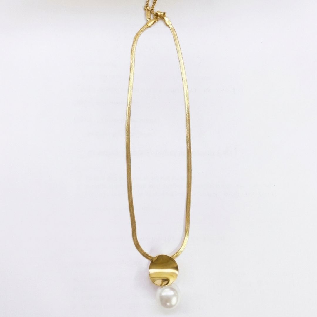 Velune Necklace