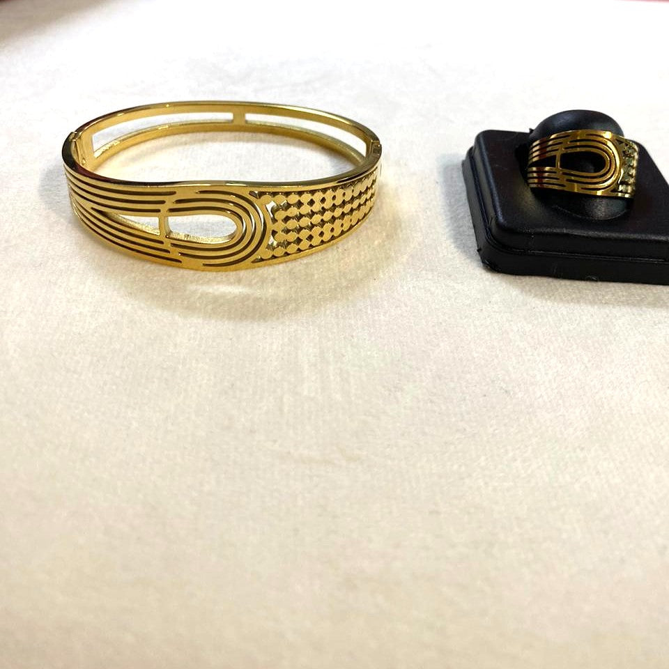 Ayra Bracelet
