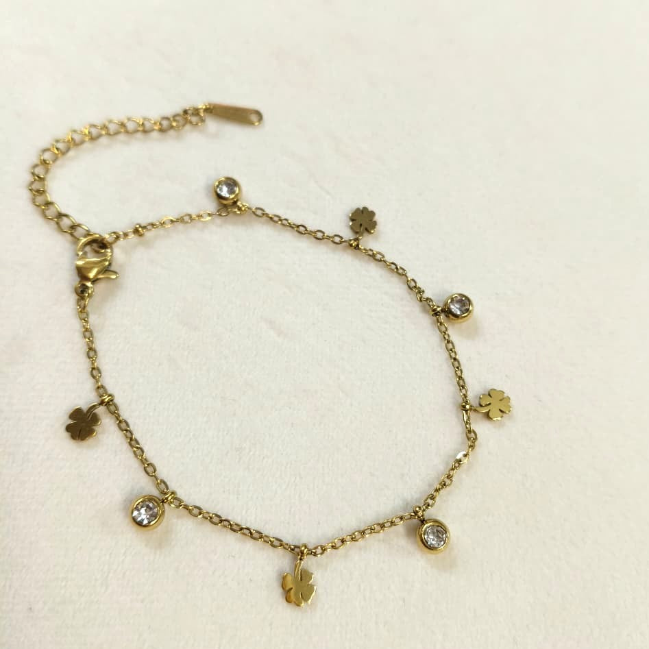 Xyra Bracelet
