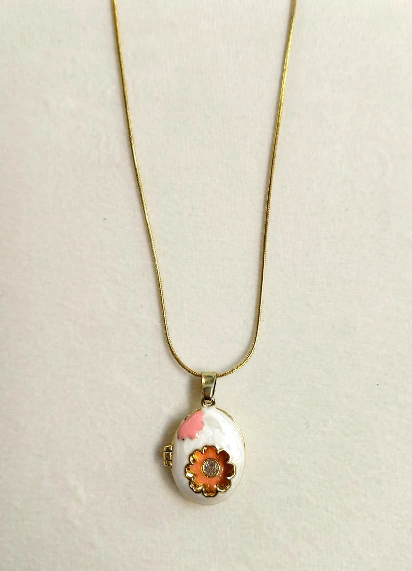 Maelle Necklace