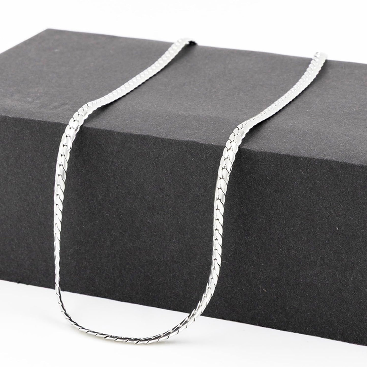 Oak Double Snake Silver Necklace