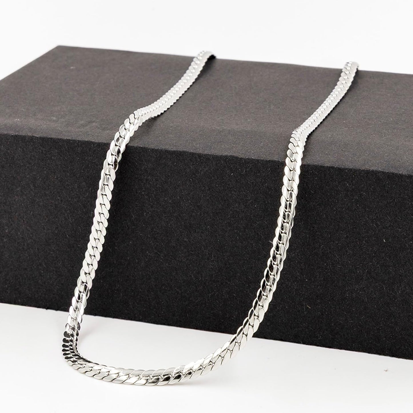 Oak Double Snake Silver Necklace