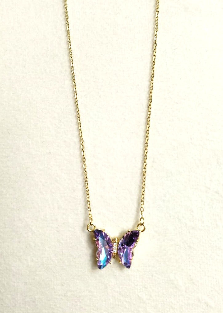 ELVORA Necklace