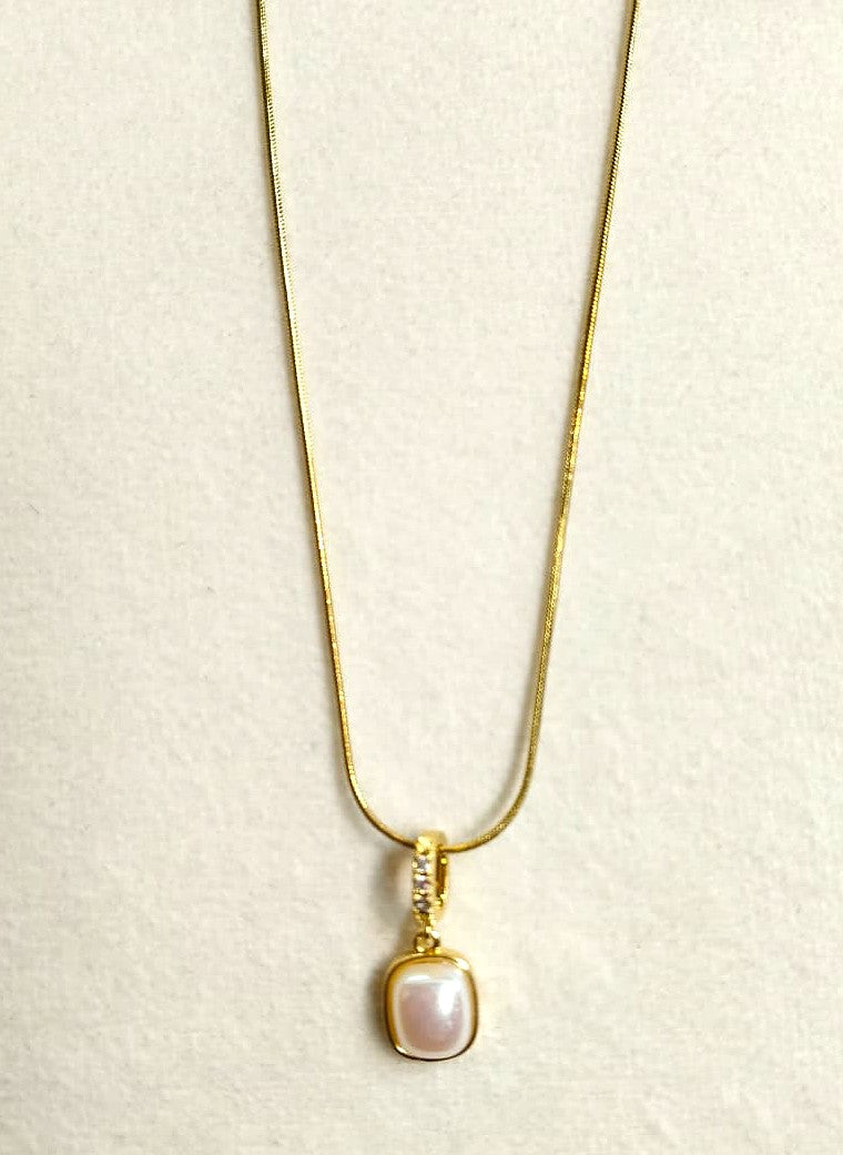 VIRELLA Necklace