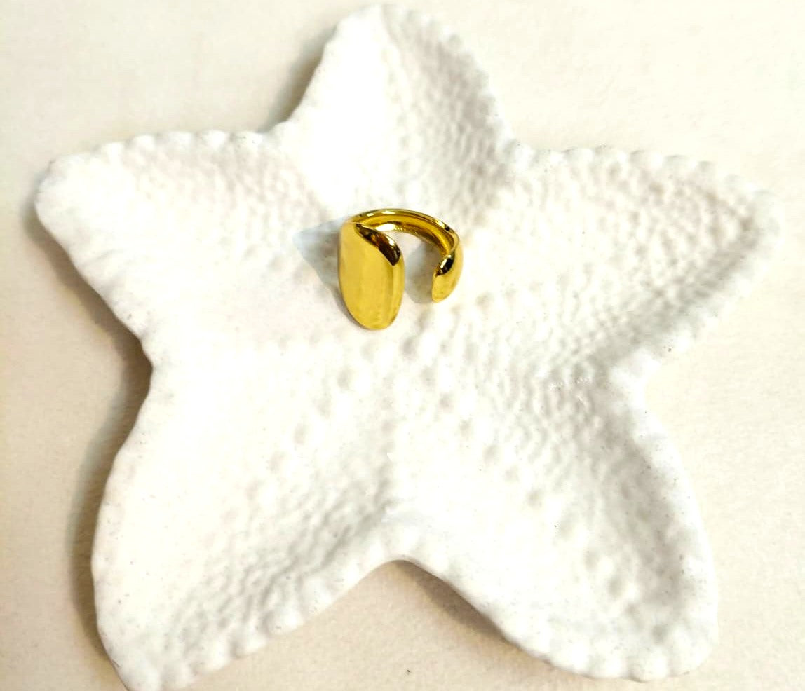 TAVÉRA Ring