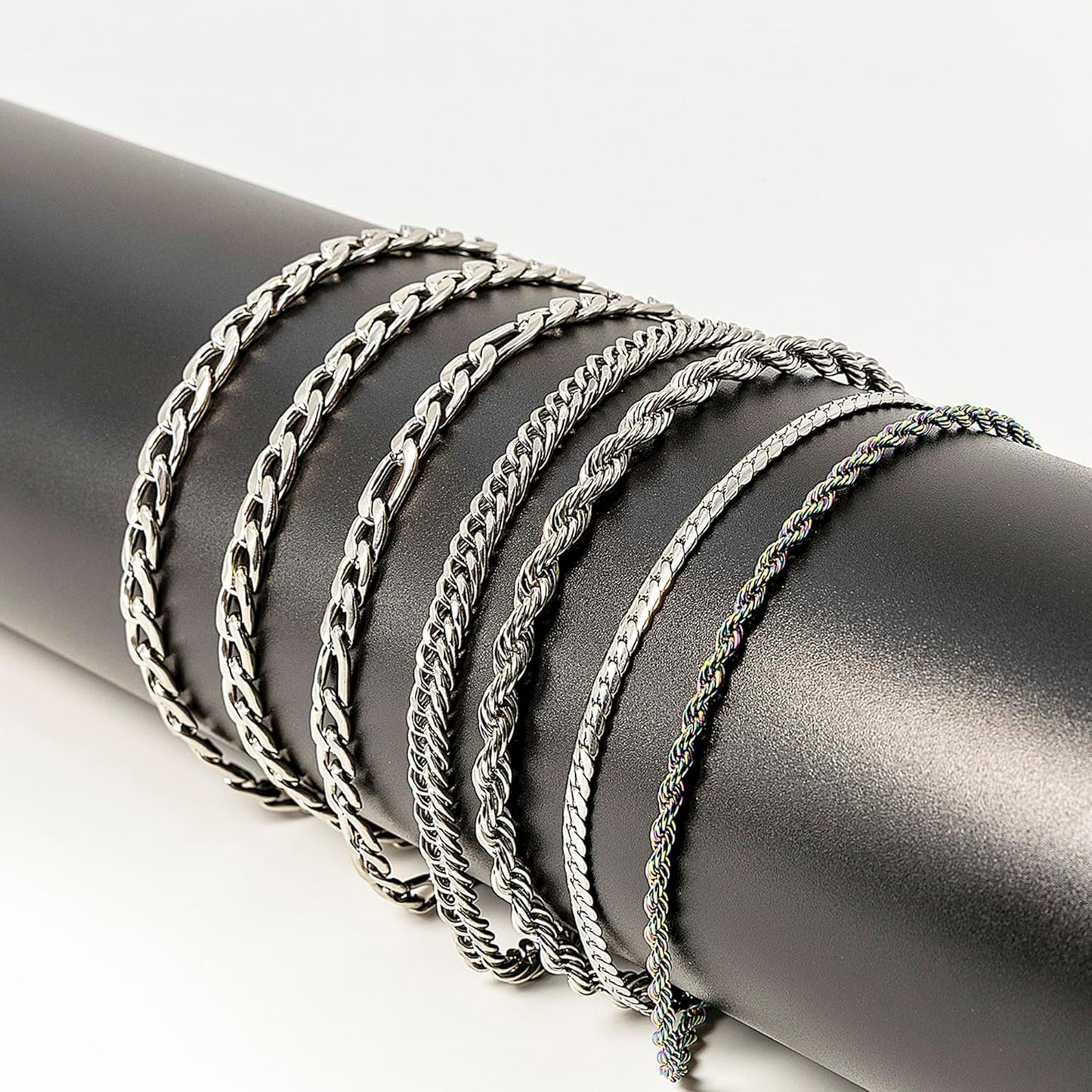 Axel Four Side Cut Chain