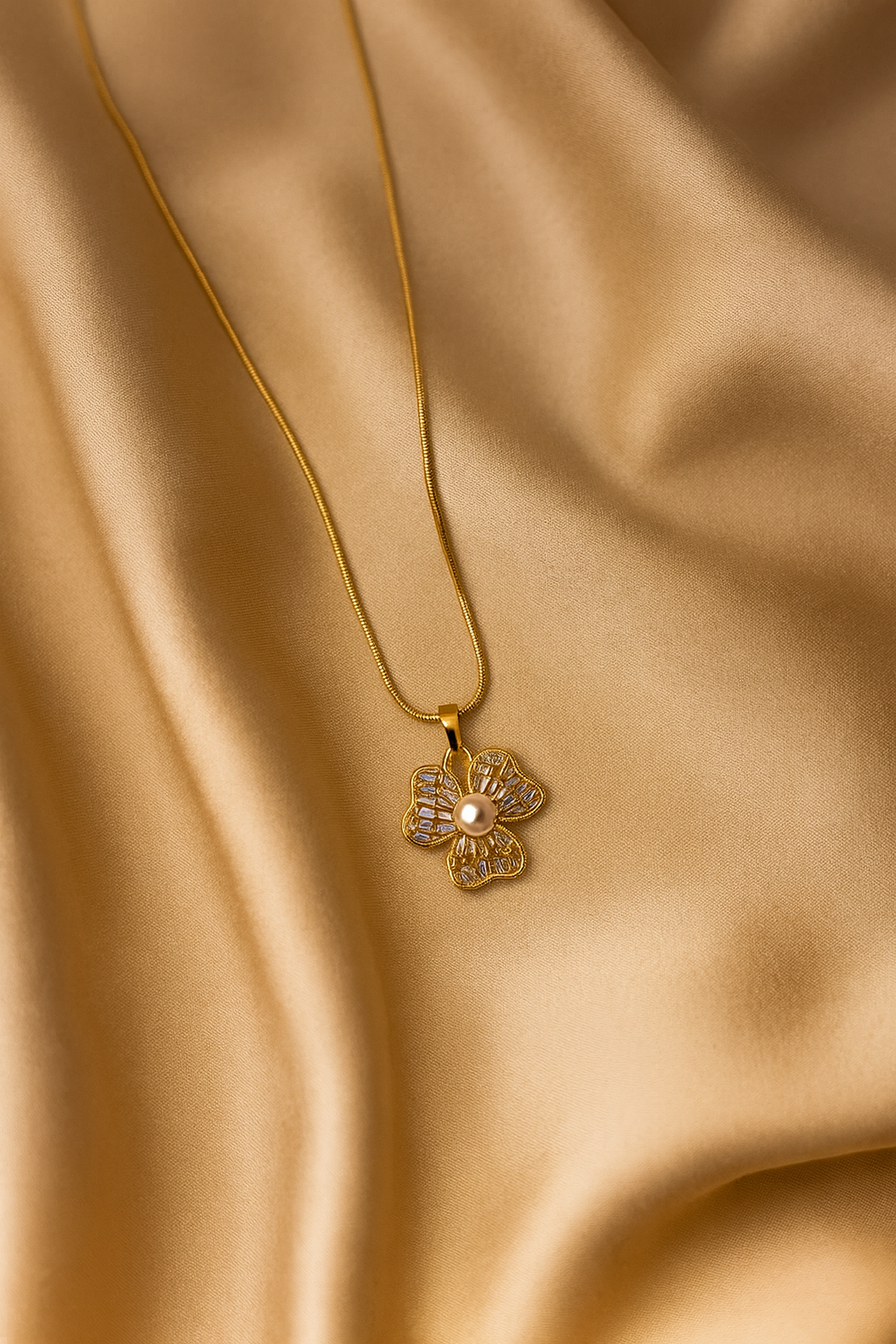 Vaelora Necklace
