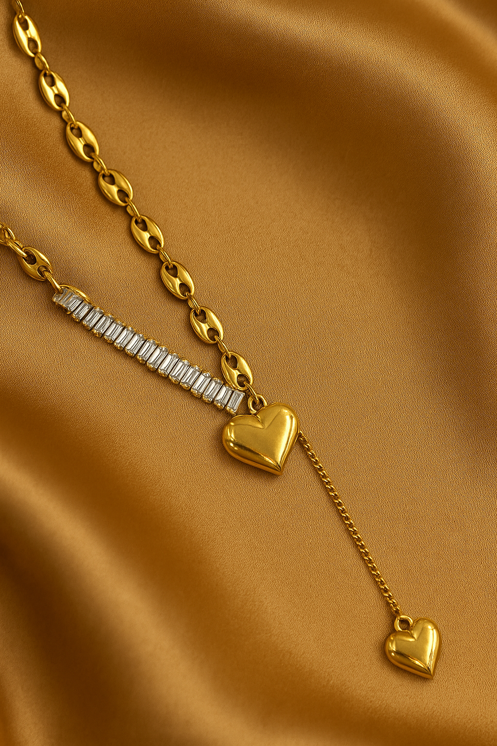 Auris Hearts Dangle