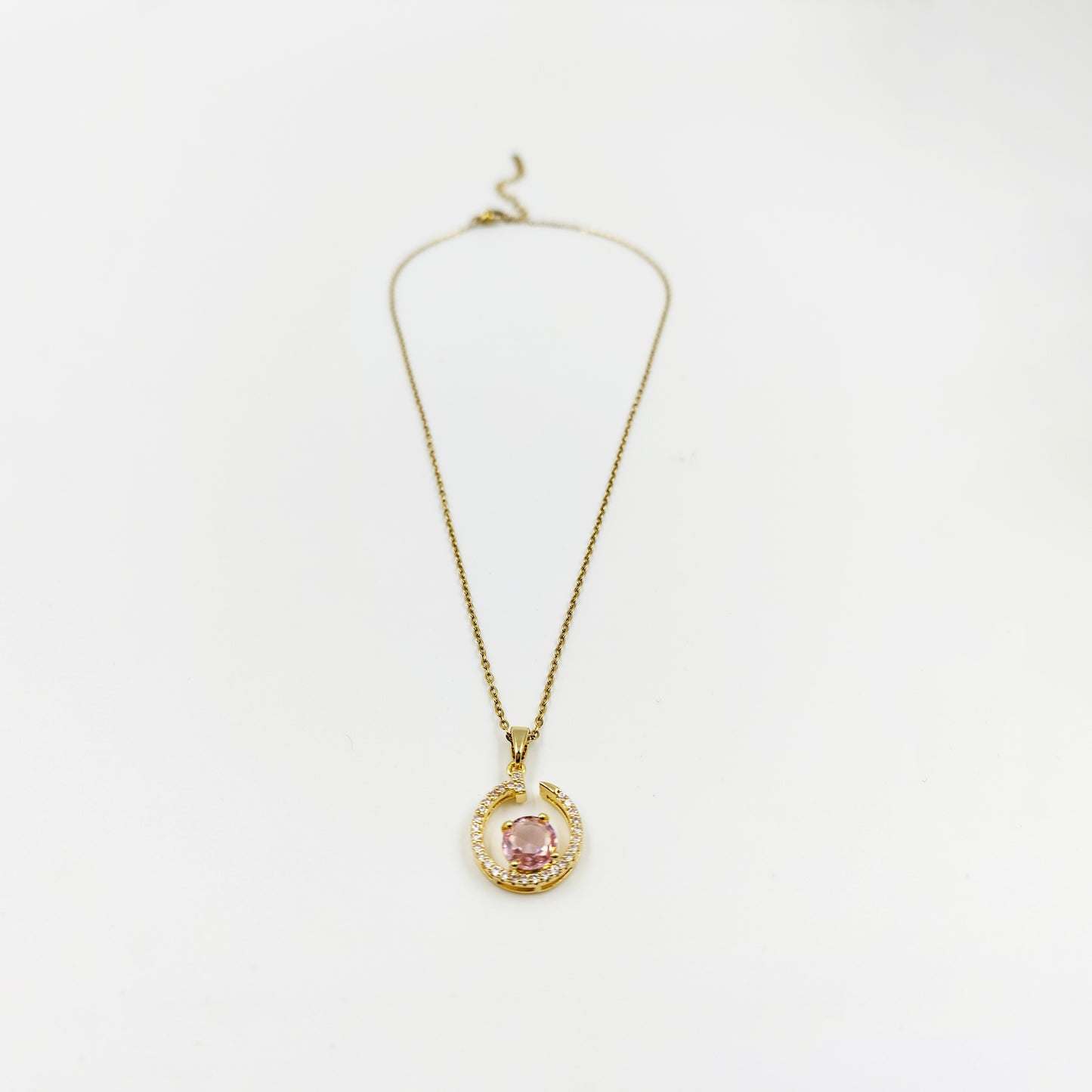 Saella Necklace
