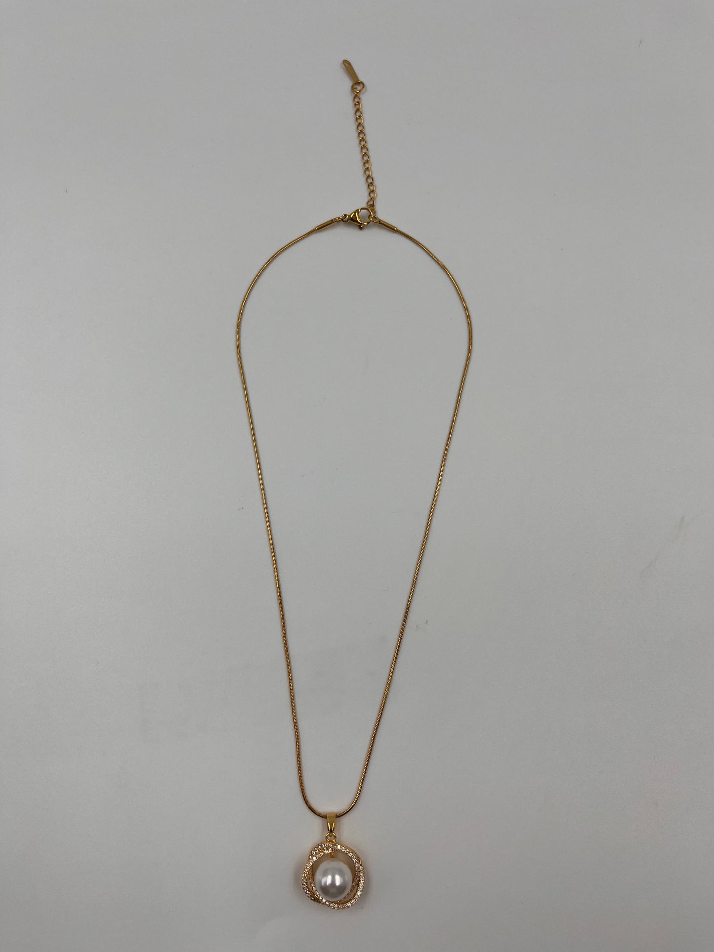 Olyndra Necklace