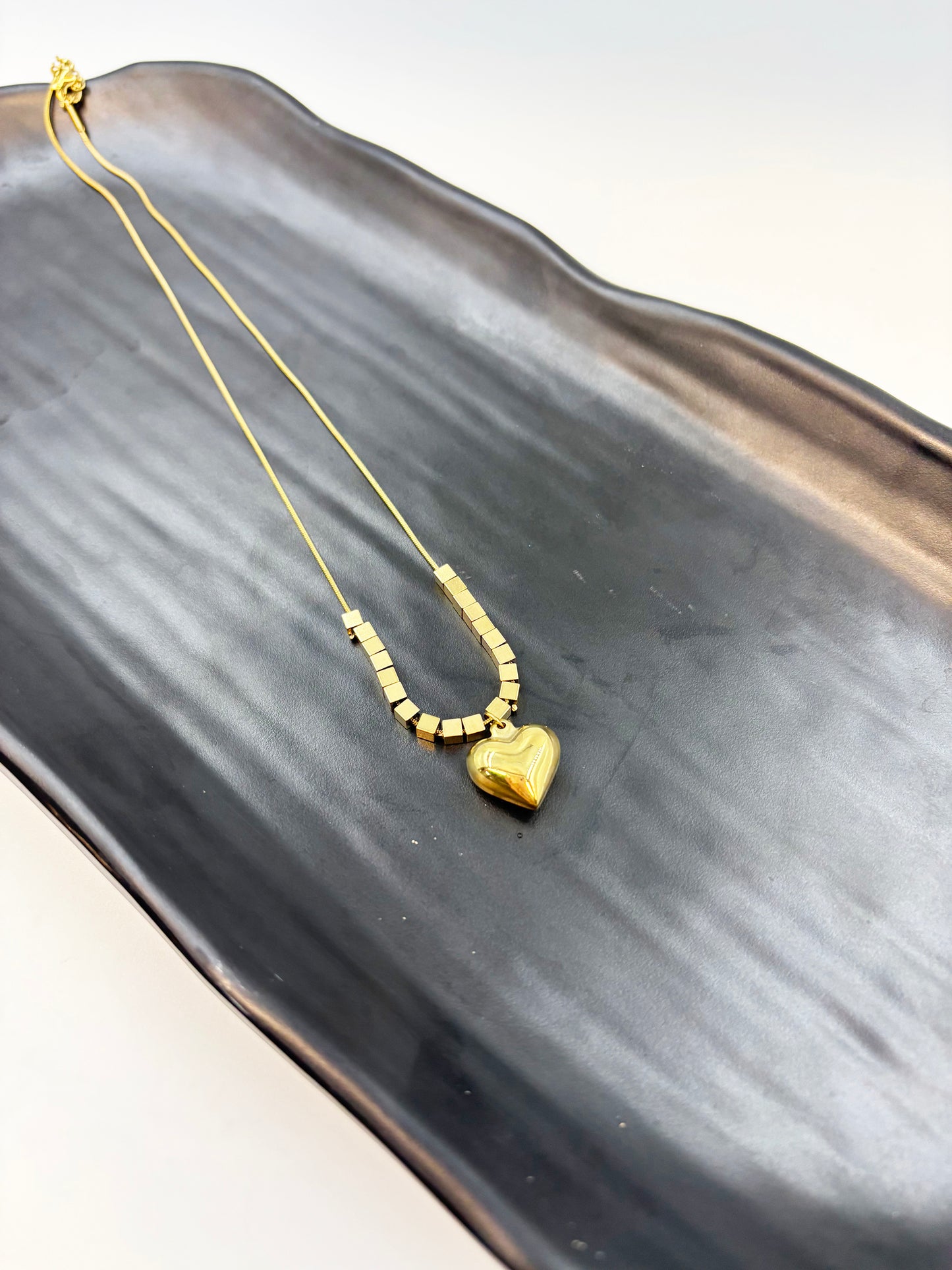 Mirenne Heart with Cube Beads