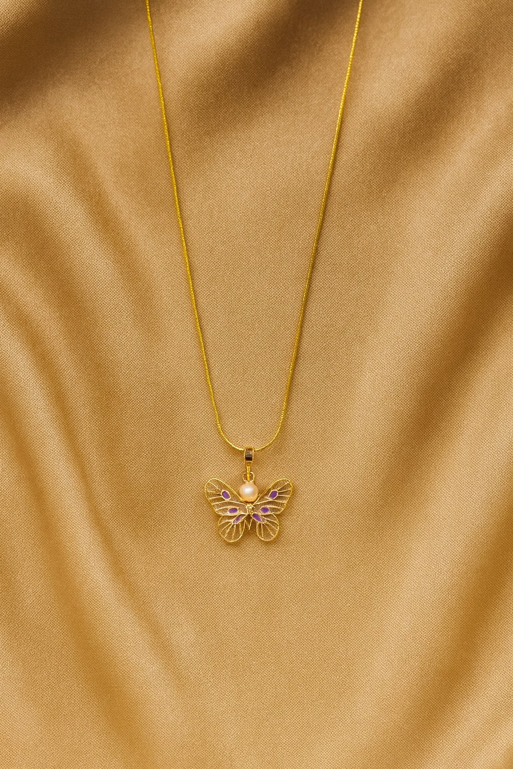 Irisa Necklace
