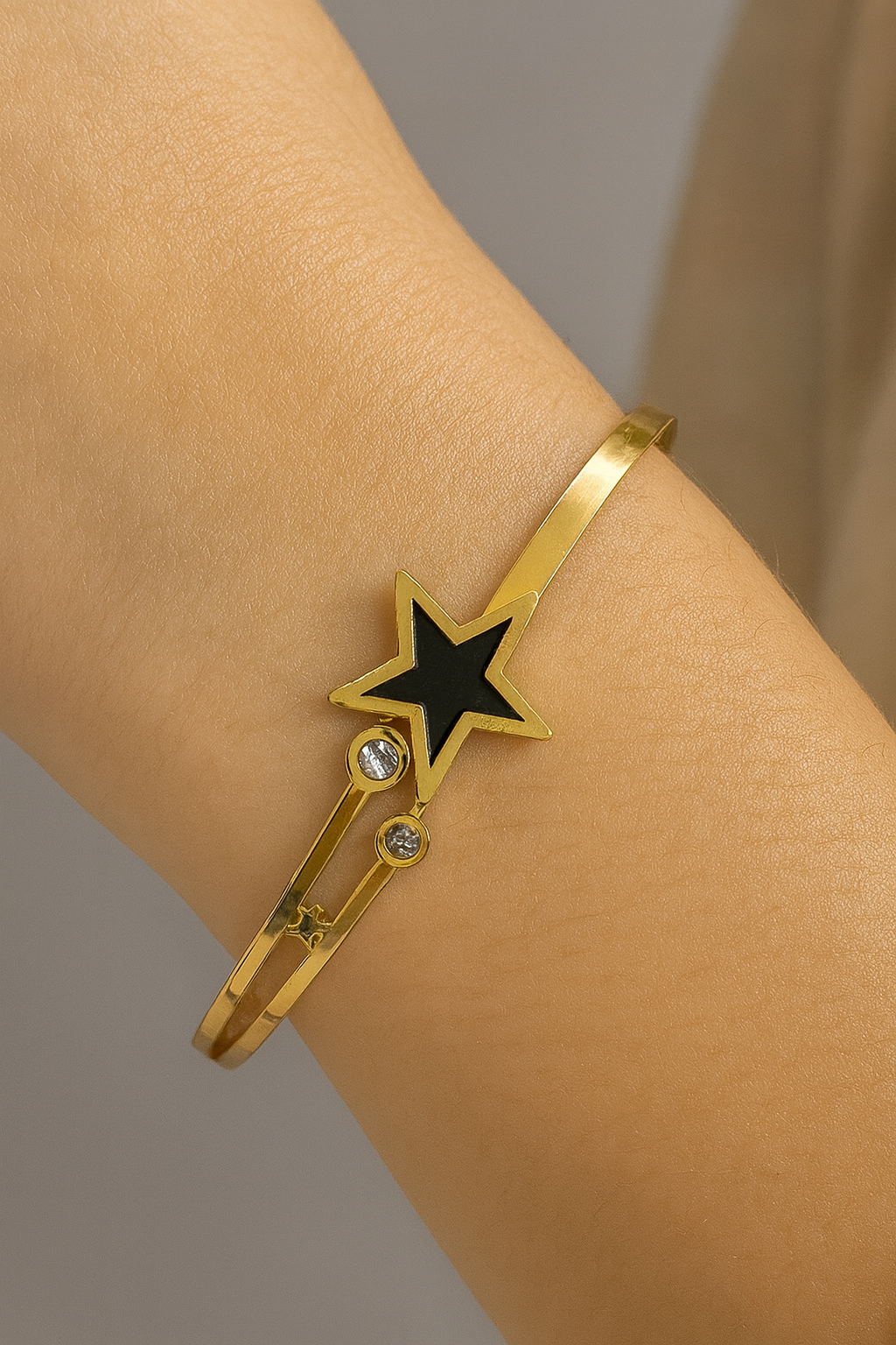 Bravira Bracelet