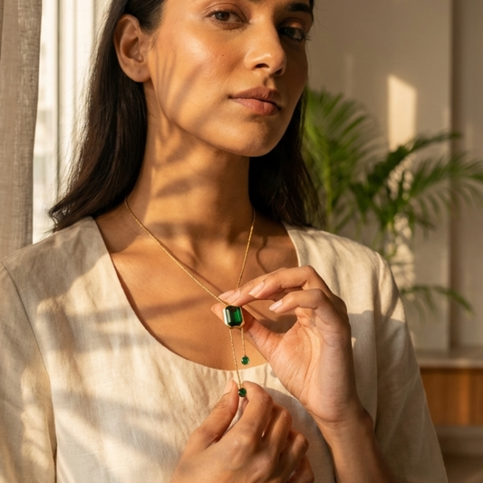 Velmira Necklace