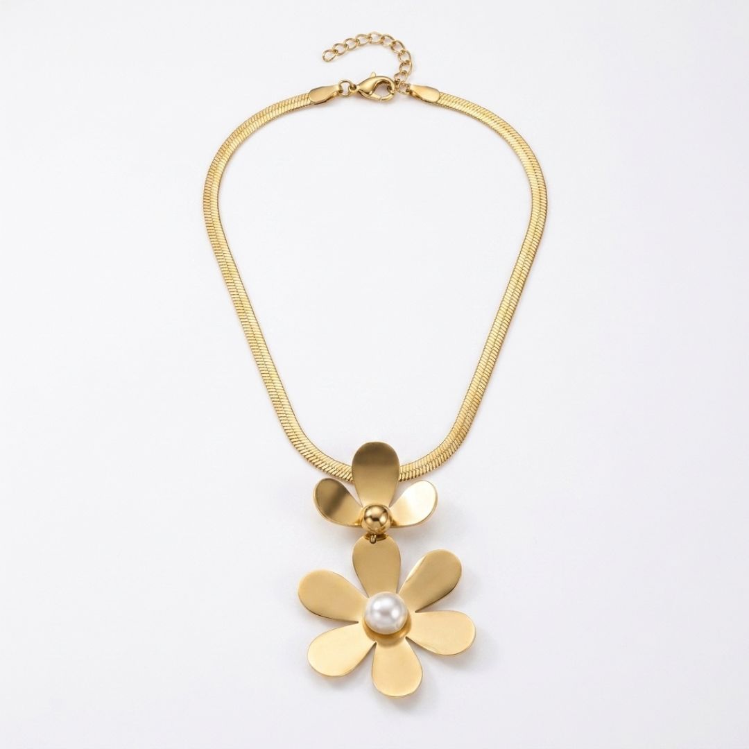 Avyra Aura Necklace