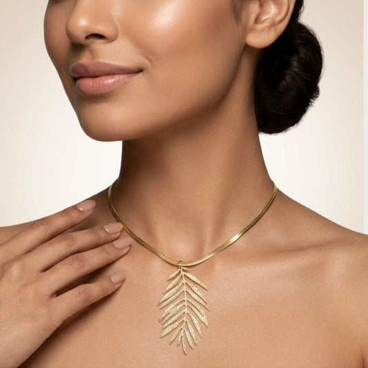 Solvyn Necklace