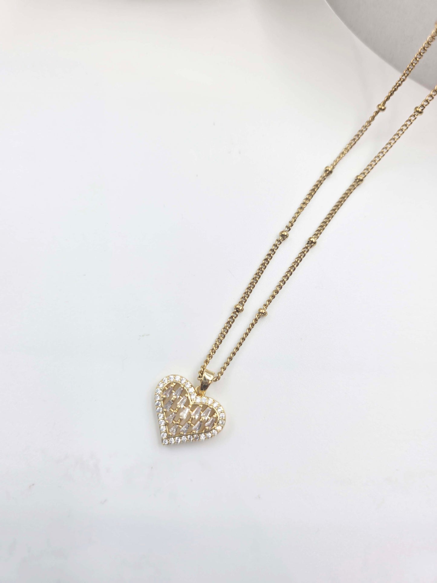 Luxira Crystal