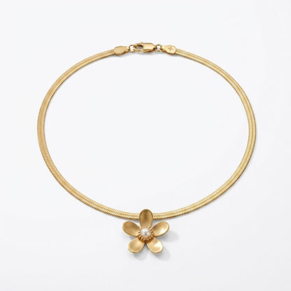 Elmira Gold Necklace