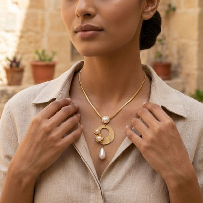 Orvella Necklace