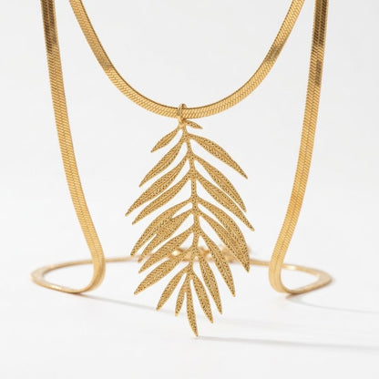 Solvyn Necklace