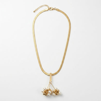 Virexa Necklace