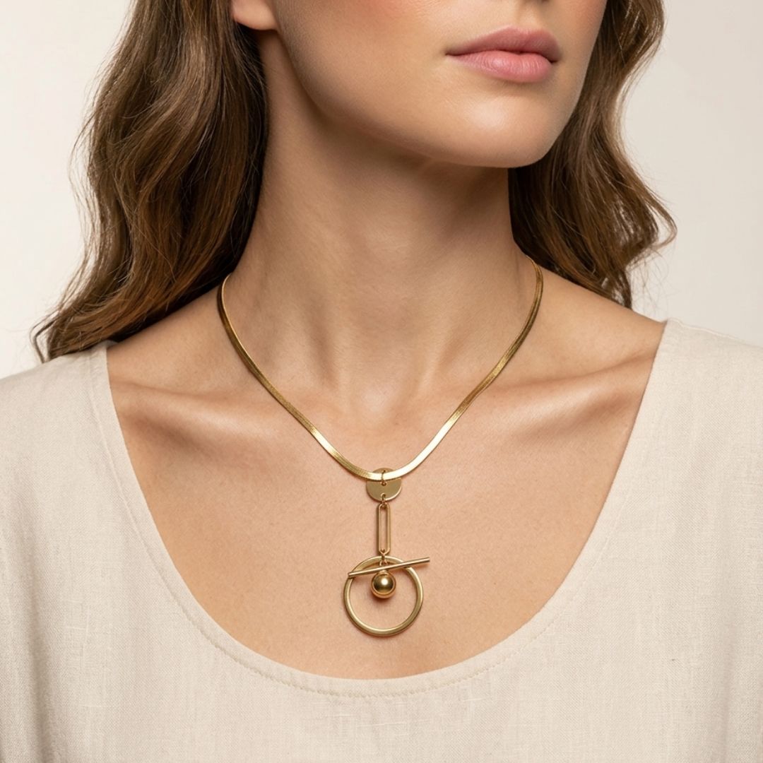Radiant Loop Necklace