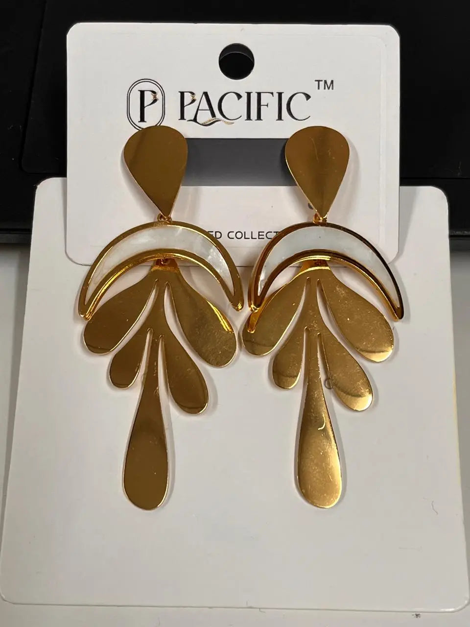 Viora Earrings-Women's Earrings-Emberstone-Emberstone