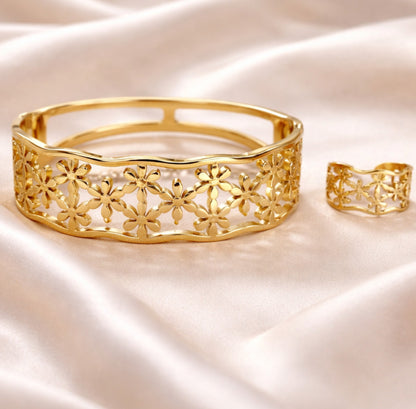 Thia Bracelet