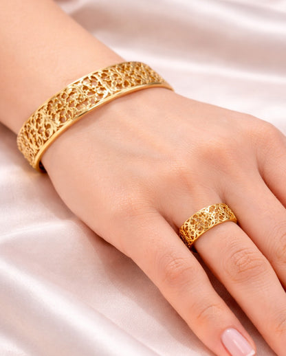 Thia Bracelet