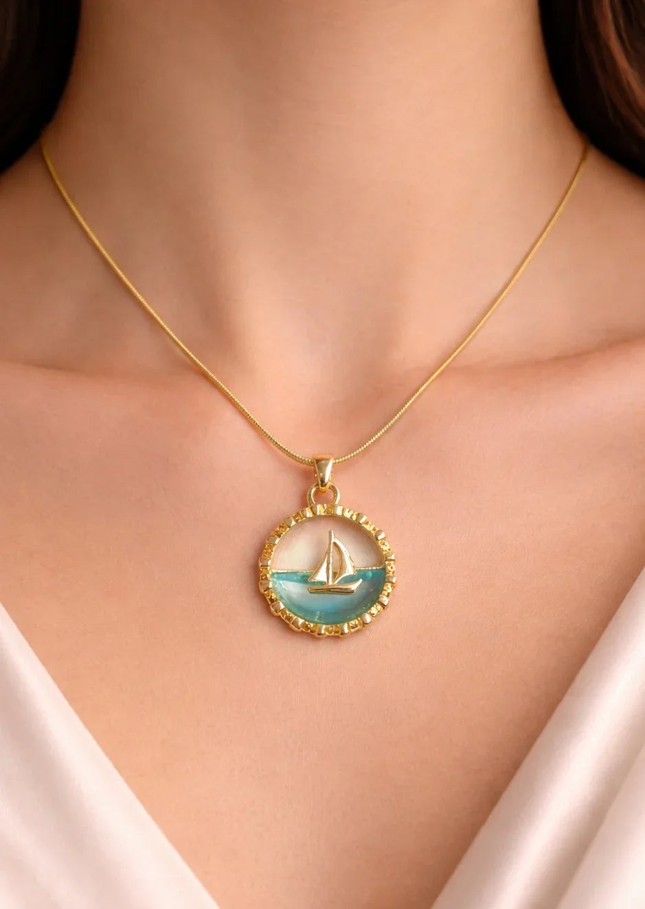Aveline Necklace - Emberstone