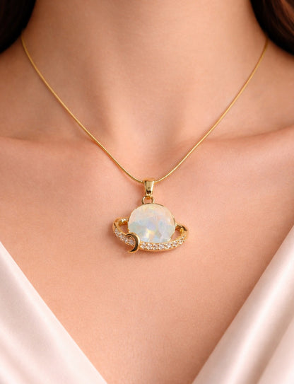 Lunea Necklace