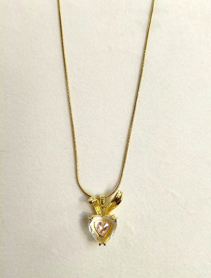 Velora Necklace
