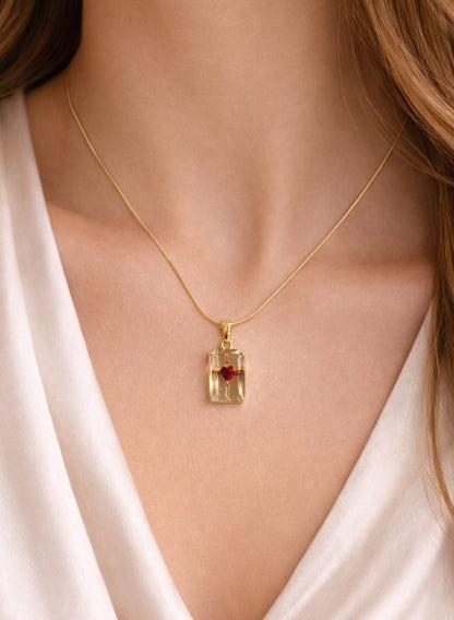 Ilyra Necklace