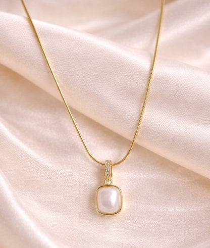 VIRELLA Necklace
