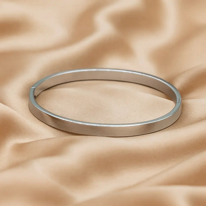 Maison de Clara Bracelet-Women's Bracelets-Emberstone-Emberstone