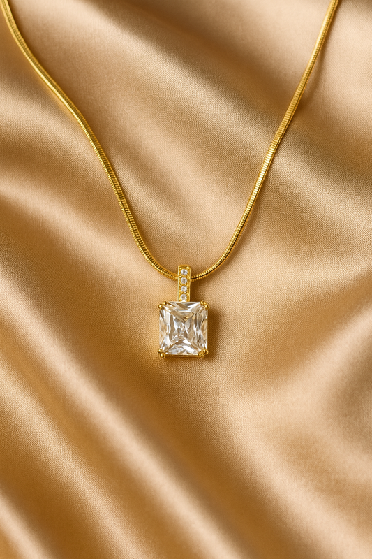 Mira Sol Necklace