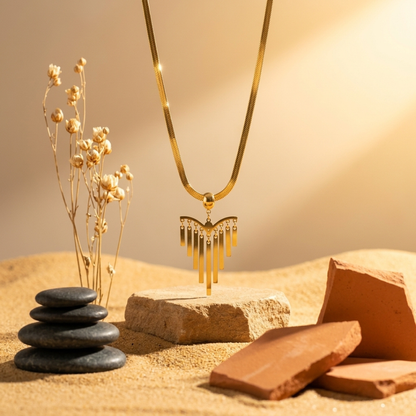 Elira Gold Necklace