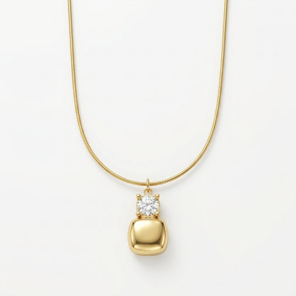Gildora Necklace