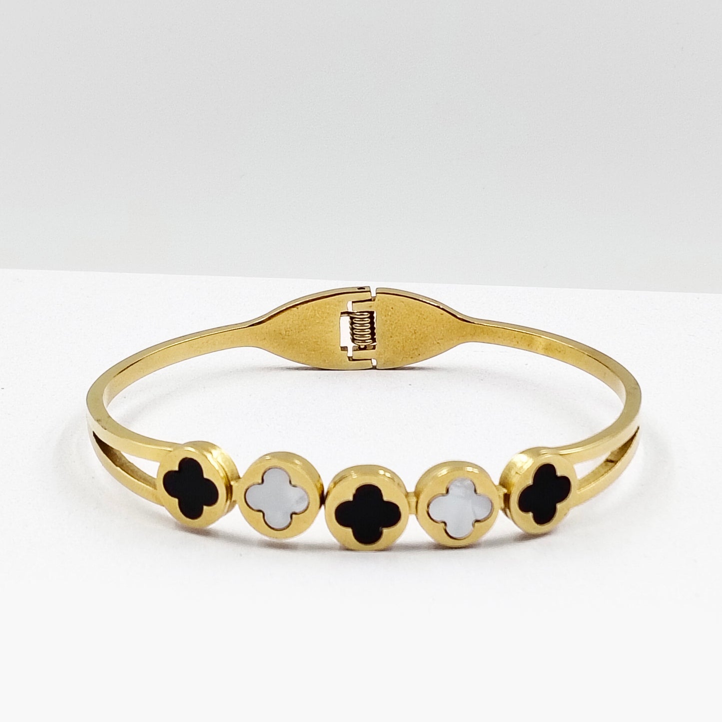 Eloura Bracelet