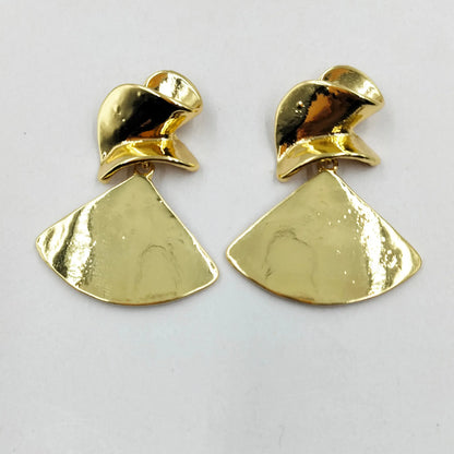 Auralie Earrings - Emberstone