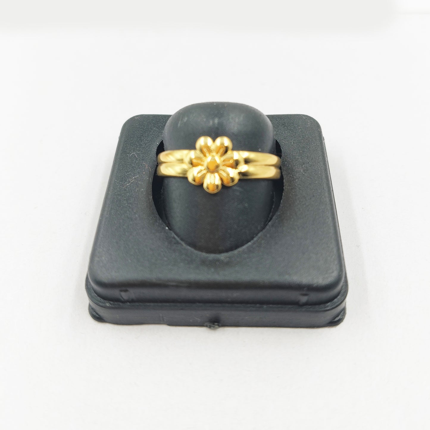 Thalya Rings