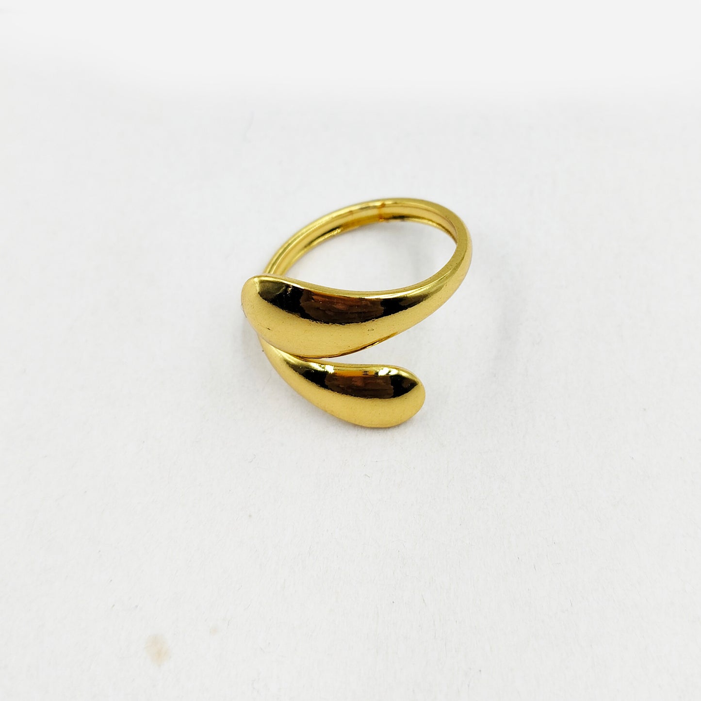 Lumiara Rings