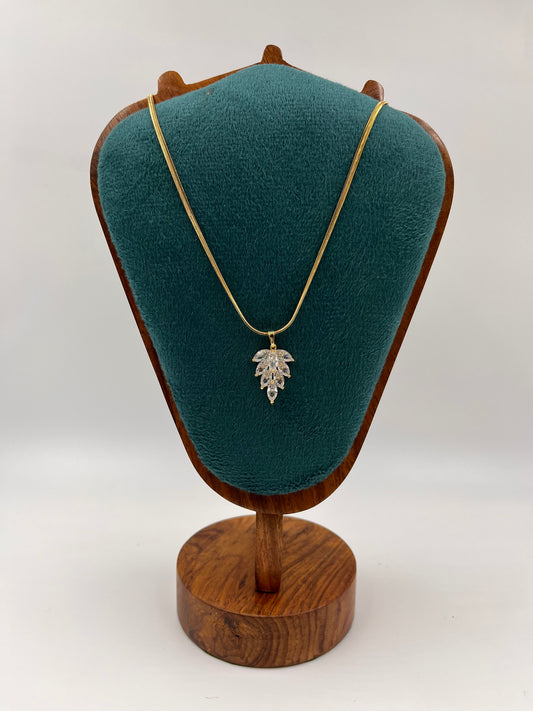 Kaelyra Necklace