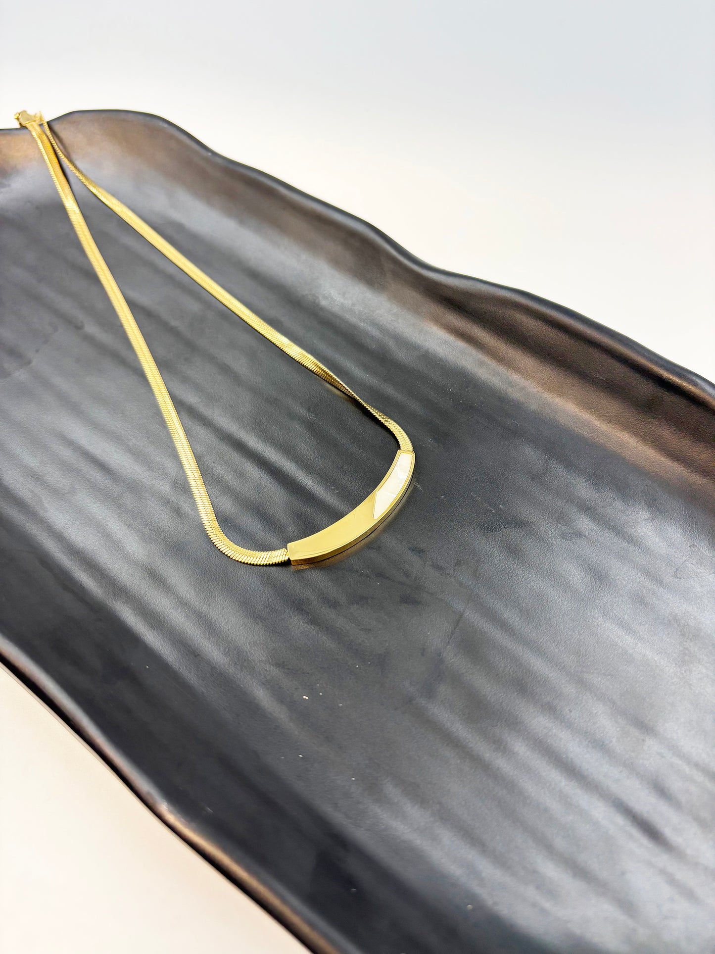 Zarelle Embedded with Pearl