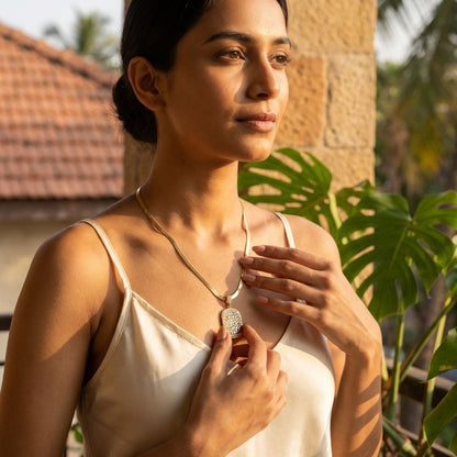 Lunara Shine Necklace