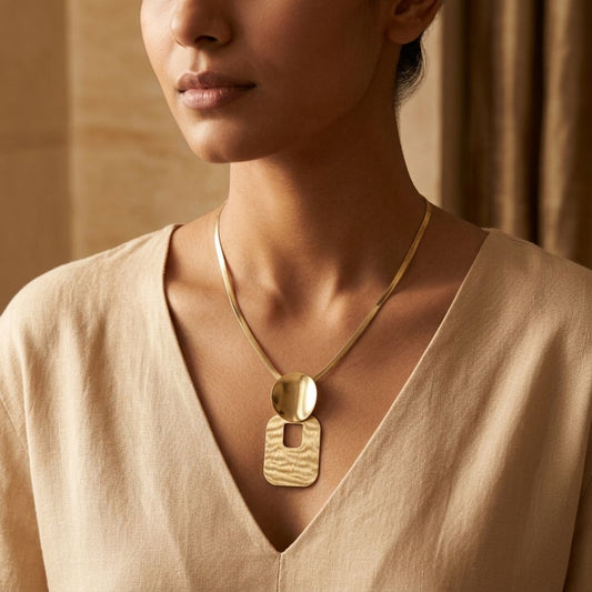 Nova Halo Necklace