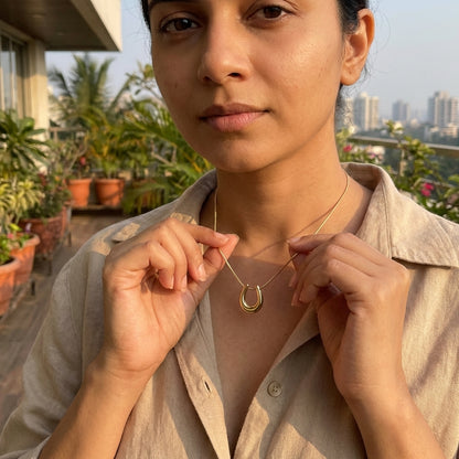 Regal Aura Necklace