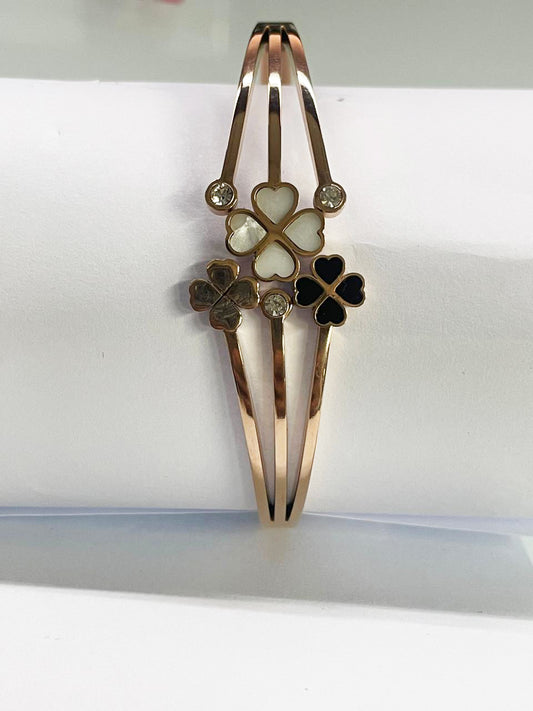 Noirelle Bracelet