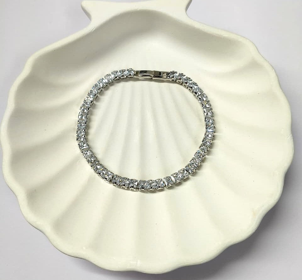 Elure Tennis Bracelet